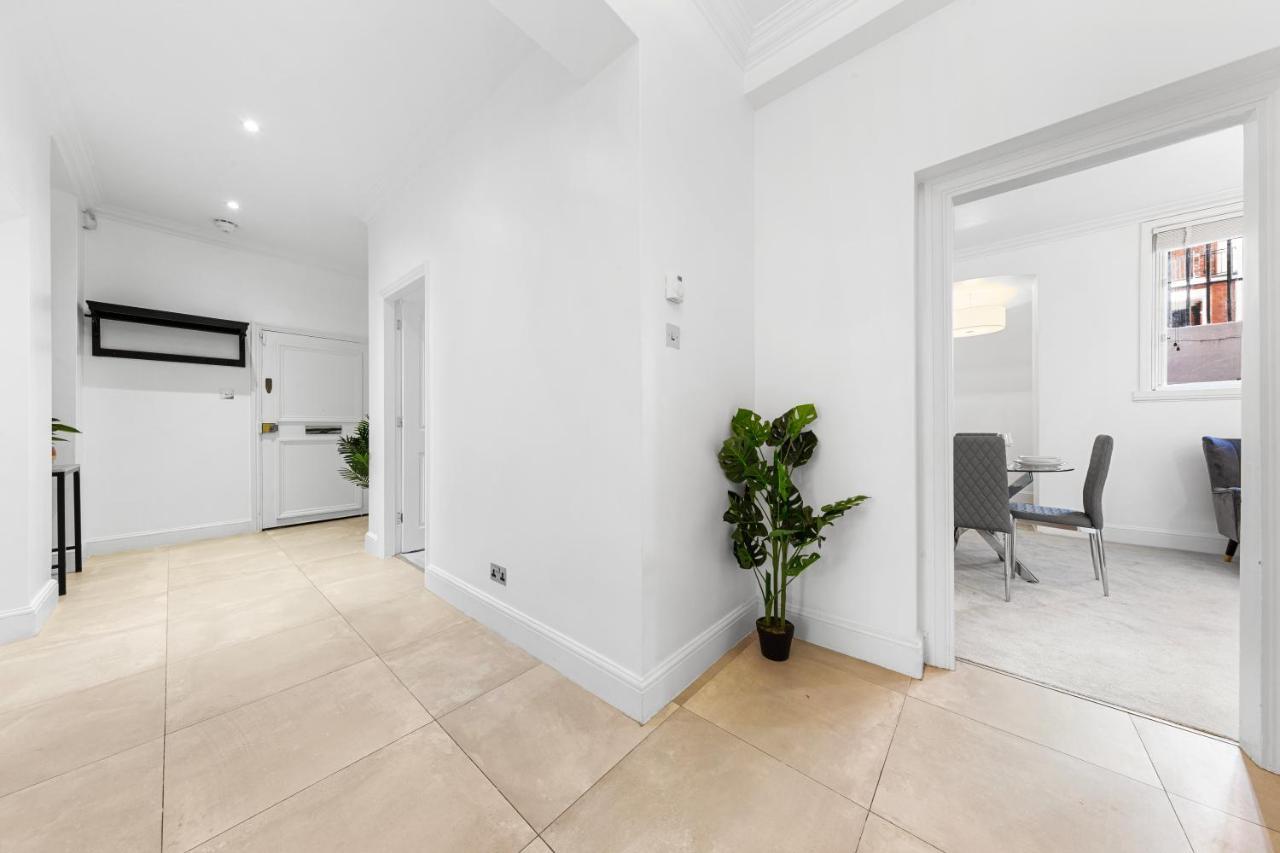Harrods 2 Bed Lux Flat W/Patio Apartment ลอนดอน ภายนอก รูปภาพ