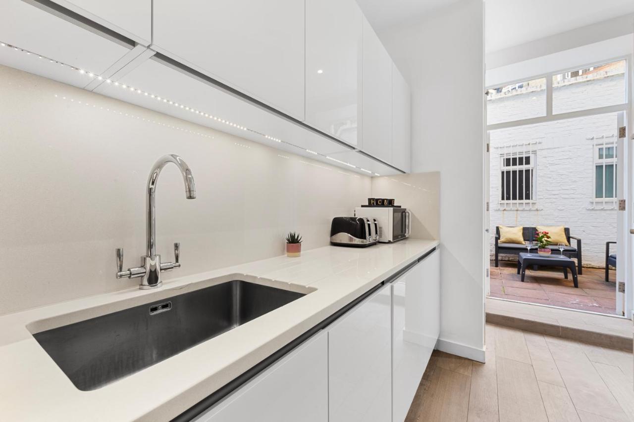 Harrods 2 Bed Lux Flat W/Patio Apartment ลอนดอน ภายนอก รูปภาพ