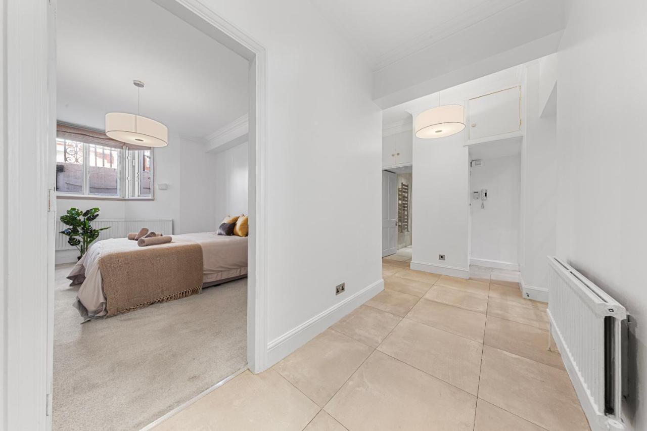 Harrods 2 Bed Lux Flat W/Patio Apartment ลอนดอน ภายนอก รูปภาพ